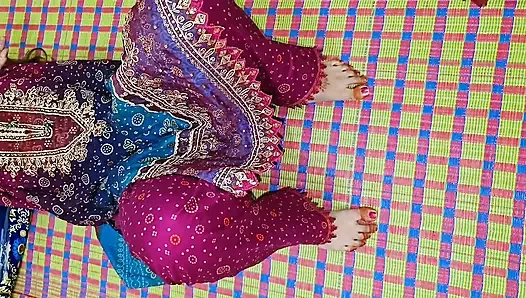 Gerçek Bhabi-Bhabi Devar Seks Hintçe Ses Sesiyle Tanışın