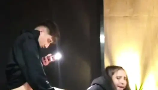 Çığlık atan fahişe amımı telo'da kırdı