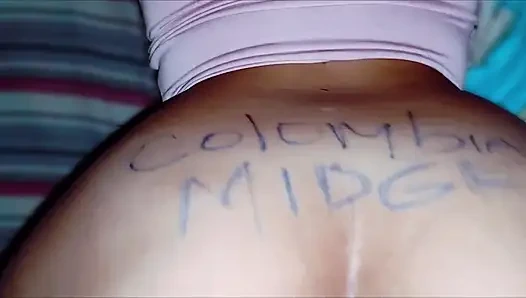 Lil cücenin yüzüne döl boşalması