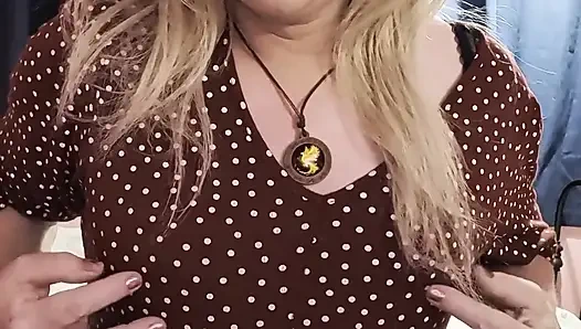 Nikki'nin sikilmeye ihtiyacı var