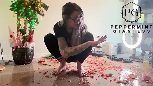 Fruit Crush Aftermath: Sulu zemin dağınıklığı temizleniyor