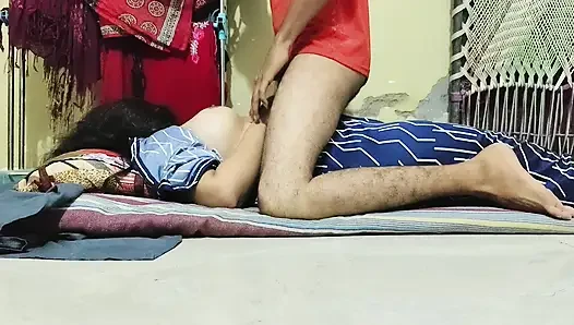 Hintli kadın Mazedar Chudai