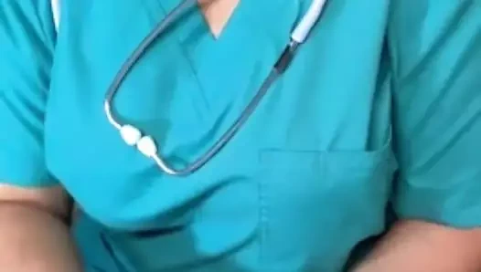 California'da bana yardım eden ve teşekkür eden bir hemşireyle bir sperm bankası buldum