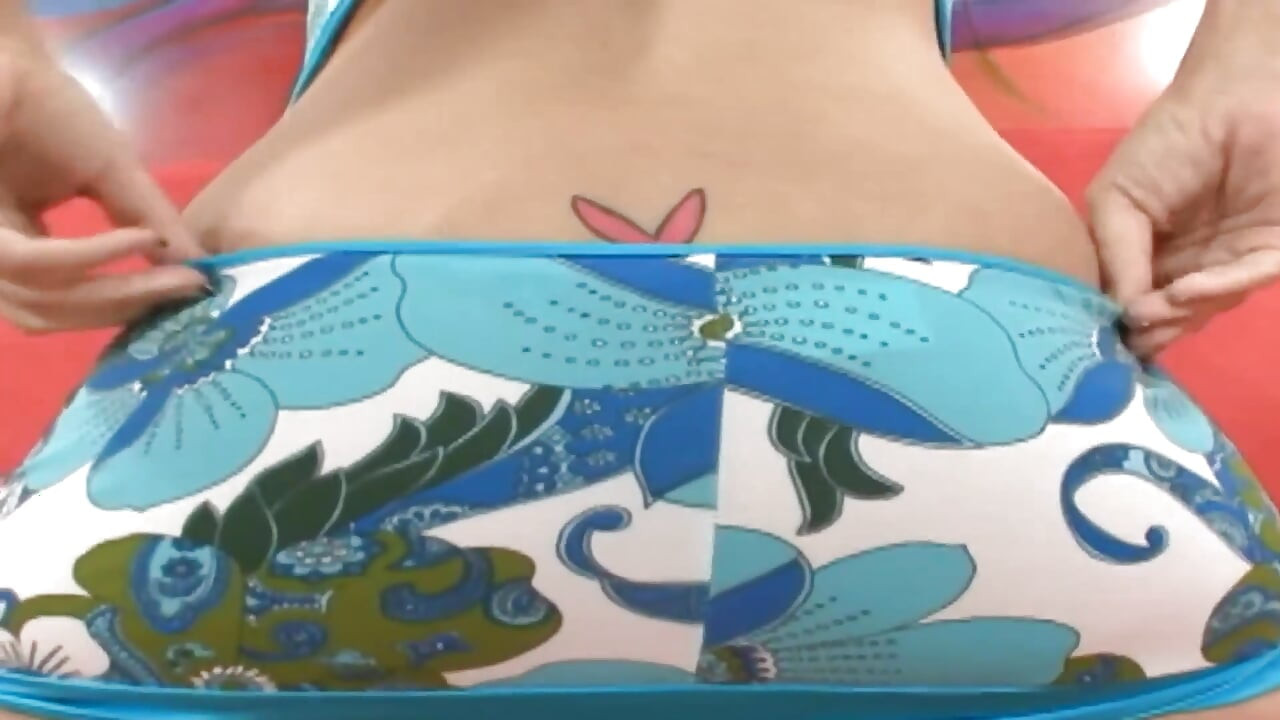 Hatun ilişkisi sahne 4_busty bikinili esmer orta yaşlı seksi kadın götüne boşalmayla bitiyor