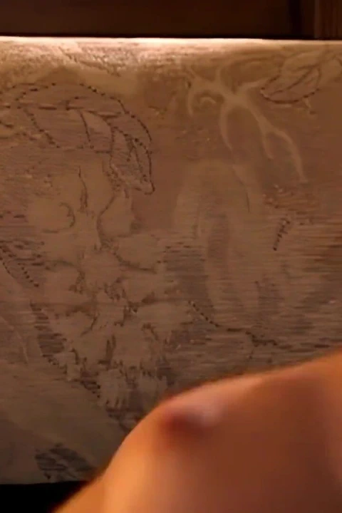 Şımarık kız kardeşimi götten sikiyorum