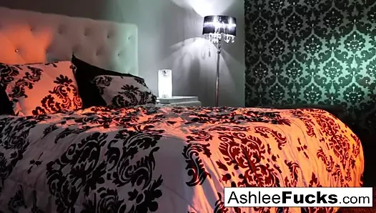 Ashlee Graham ile sanatsal bir şekilde seksi solo