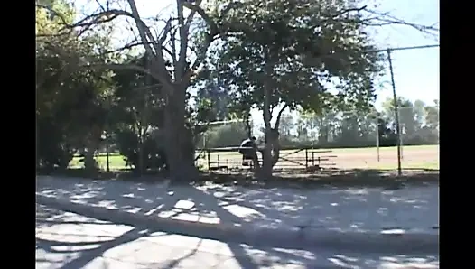 Seksi üniversiteli kız amında büyük yarağı seviyor