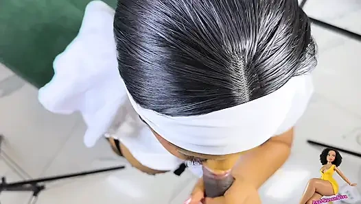 Шаловливая монахиня получает глубокую глотку