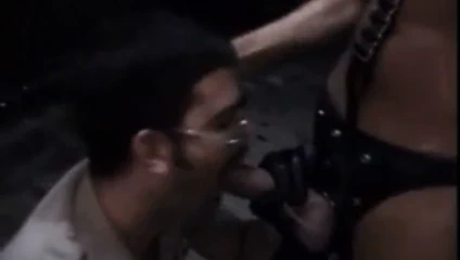 gay ayı polis oral seks