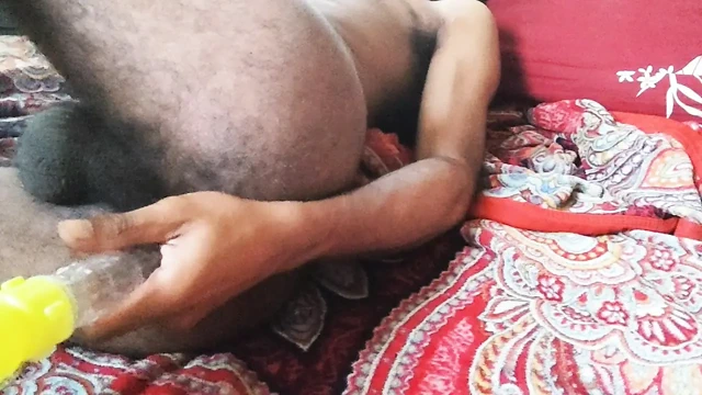 O büyük siyah kıllı sert yarak bugün düşük coz bis içinde bir şey var.