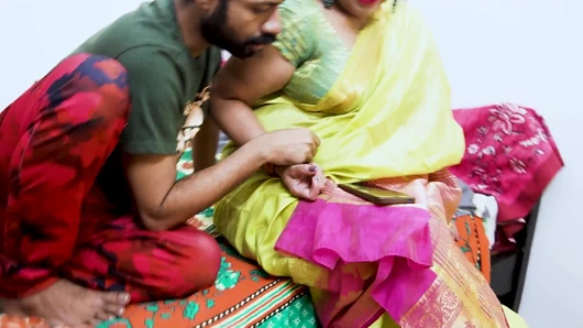 Seksi yenge ke sath deborji ka mast thukai, sert seks