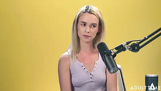 Khloe Kingsley kamerada fışkırtıyor ve kırmızı bayraklar | Adult Time Podcast