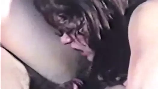 1970 - tüylü kedi ile üçlü