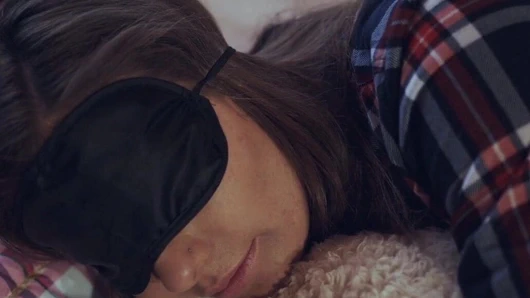 Teenfidelity - üvey baba Creampies gözleri bağlı shyla ryder