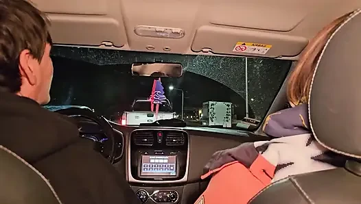 Kirli sürtükler partiden önce uber'de yarak emiyor! Knock Knock Stream