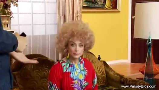 Daha iyi anlar yaşamak için birbirimizi kedi uyandıralım