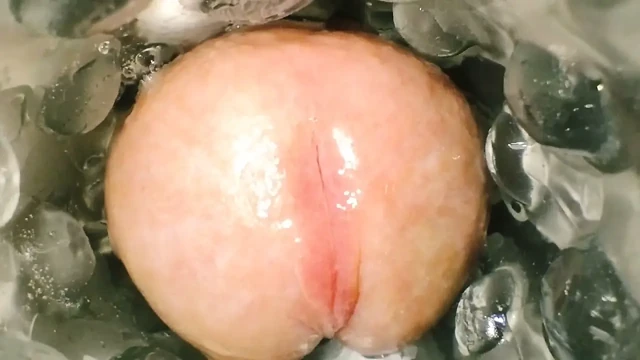 Yakın çekim amda yarak ve yavaş çekim boşalma, lezzetli sperm senin için