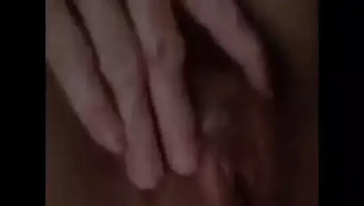 Milf brenda itibaren pof oynama ile o klitoris