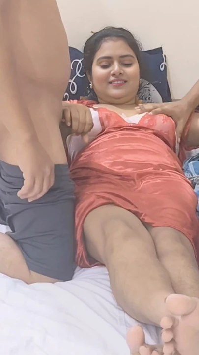 Üçlü Seks Sürprizi Arkadaş Hint Deshi Bhabhi Amatör Üçlü Seks.Yapım_01 | Bölüm 1