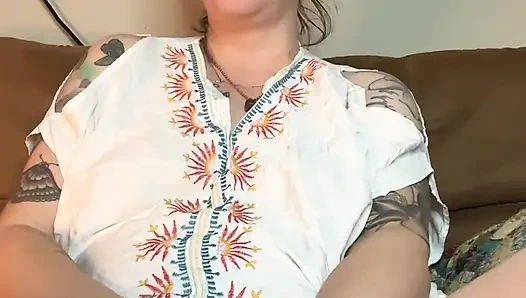 Sigara içen fetiş orta yaşlı seksi kadın mastürbasyon