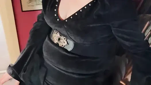 This Goth Loves to Dangle Her cigarette - Tina Snua Smoking A Cigarette With Lots Of Dangles