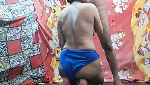 Üniversite öğretmeni romantizm oral seks ve göğüs gösterisi. E-6