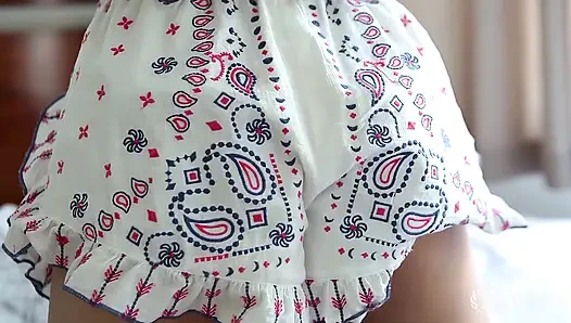 Asyalı hatun Abbie fışkırtıyor! - tam uzunluk, 4k yeniden düzenleme