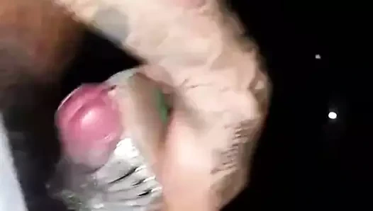 Gümüş sandalet ile ağ fanı