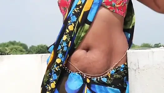 Sürtük Hintli kızın götünü genişleten büyük yarak