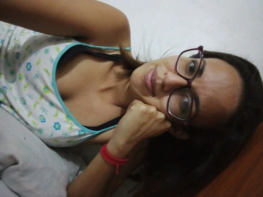 Evde kimse yokken evin içinde dolaşmak