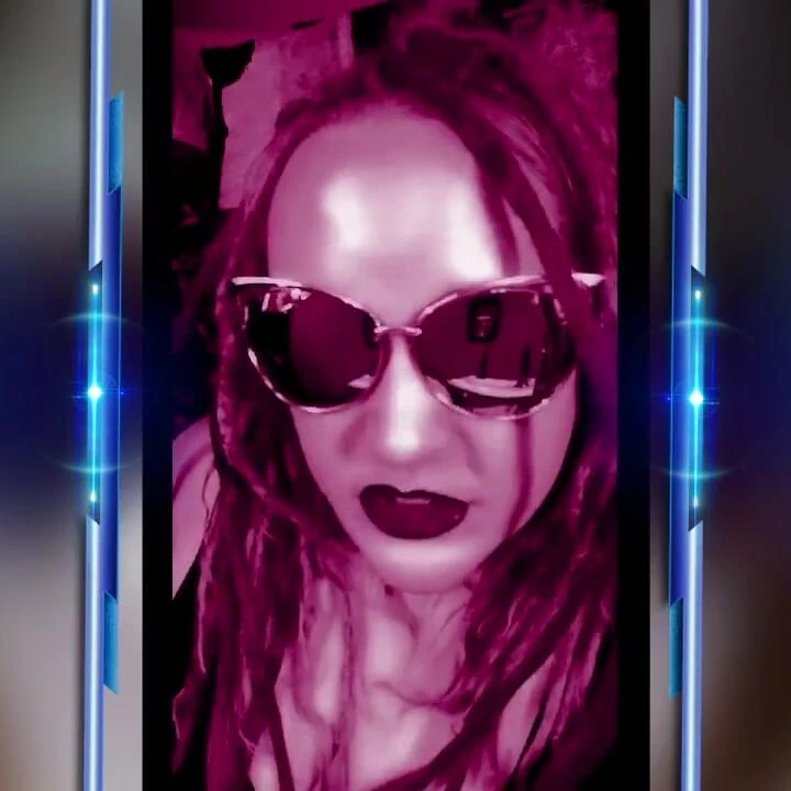 Kız arkadaşın büyük zenci yarağı arama geçmişini gördü ve seni grup seks dersine gitmek için kandırıyor