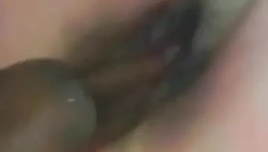 Ateşli, ele geçirilmiş bir melekti, sinemaya gitti ve günah işledi, bira içti ve yere tükürdü.