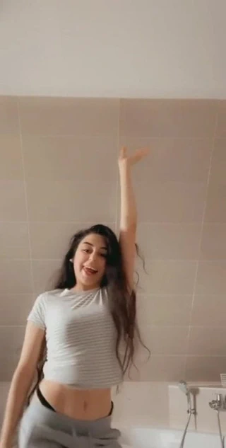 tanga dansı türk kızı