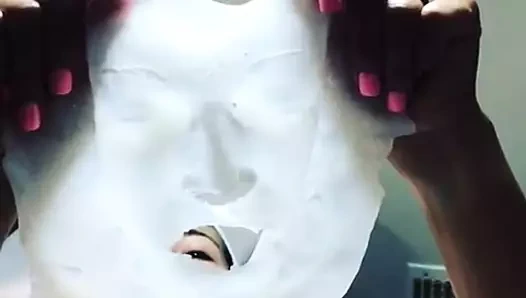 Maskeli döl orospusu