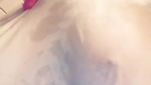 Ayy.. gömleğim ıslandı..