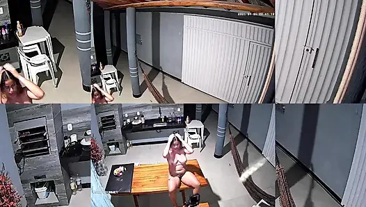 KOCAMı ESKI ERKEK ARKADAŞıMLA ALDATıYOR