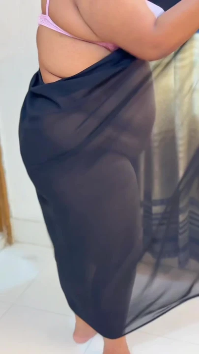 Büyük memeli Arap ateşli üvey anne tesettürlü ve abaya