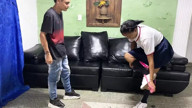 KOCASı BURADA OLMADıĞı IÇIN KOMŞUMA EVINDE SÜPER SIKIŞTIM