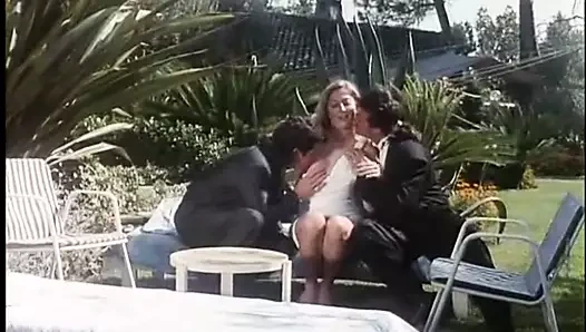 Moana pozzi - la dea dell'amore'da üçlü seks (1987)