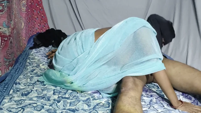 Tamil bhabhi'yi orospu yapıp siktim