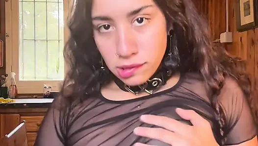 Azgın latin göğüslerime ve götüme şaplak atıyor