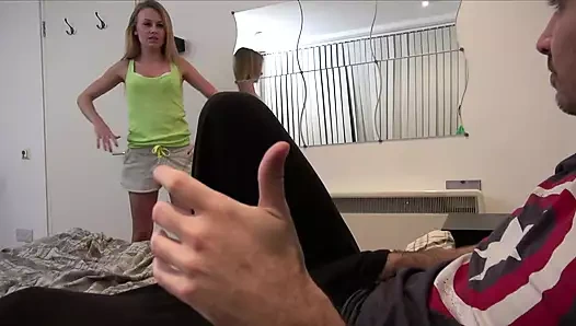 Ricky Stone sert güzel Carmel Anderson'u sikiyor