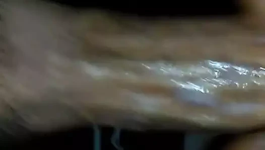 Ona kremsi olması için bir şey vermek