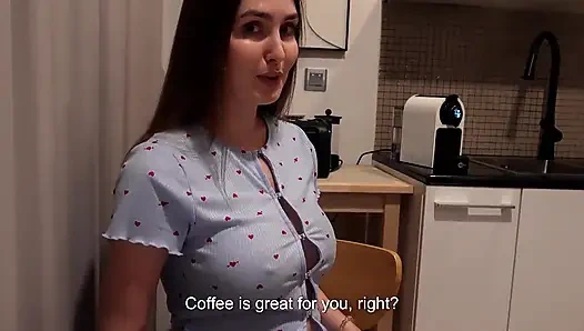 Yeni orta yaşlı seksi üvey anne denizde bir yıl sonra denizci üvey oğlunu baştan çıkarıyor.