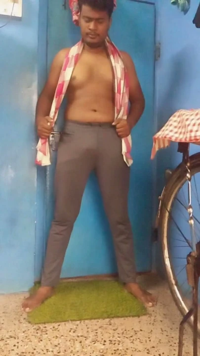 Bhabhi penisimi emerek sperm yutuyor ve sikiyor | Bölüm 1