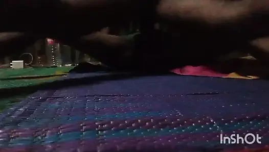 Hintli köylü kız üvey erkek kardeşiyle