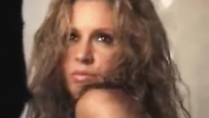 fhm dergisi için Aylssa milano fotoğraf çekimi