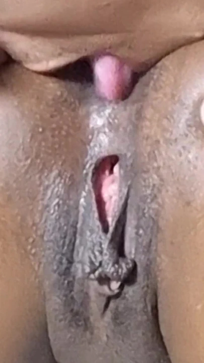 STEPDAD AND STEPDAUGHTER 18 years old REAL VIDEO 1 ANAL OF QUADRRO | Clip 1