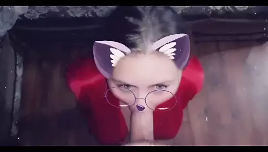 Bir tatlı bir çırpıda erkek arkadaşının büyük penisini emiyor