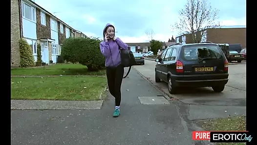 Alessa S, Dru H tarafından sert dolduruluyor